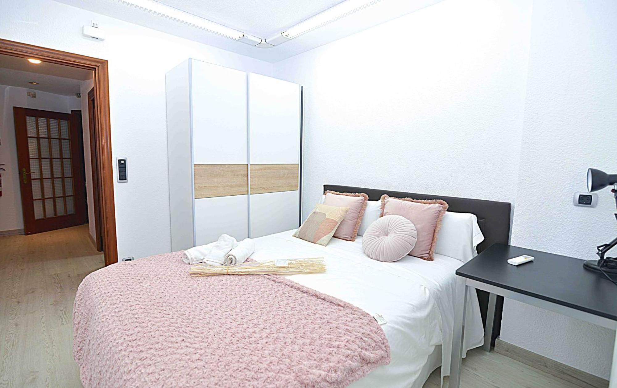Apartamento Sta Fatima By Just Room Santander Bagian luar foto